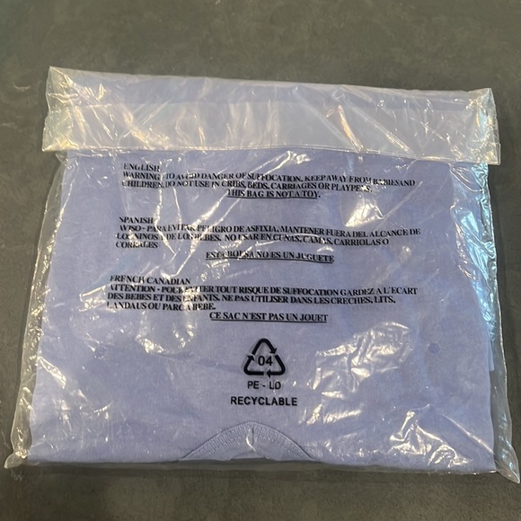 New in plastic! Wildfox Distressed Chrissy Tee - Picture 8 of 8